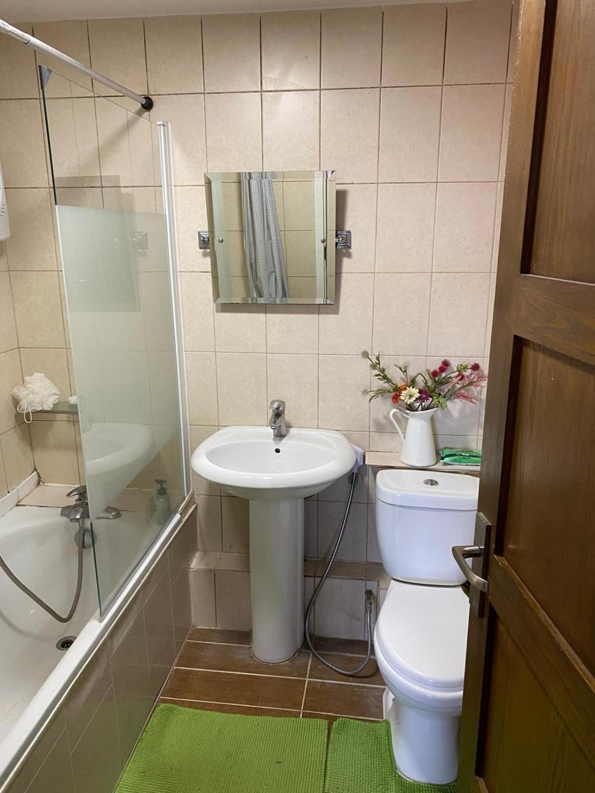 Hostel The Kingston Hideaway Kingston upon Thames  Exteriér fotografie
